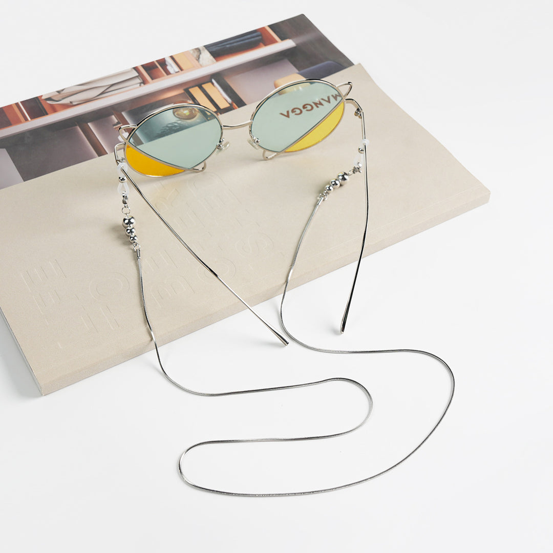 Sleek Metal Eyewear Chain Bowlift