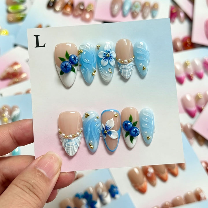 Elaborate Decorative Press-On Nail Art Set