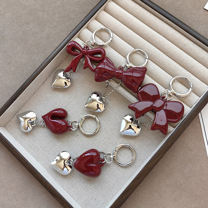 Keychain with bow and heart motif Bowlift
