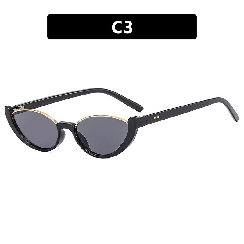 Women's Cat-Eye Sunglasses with Mirrored Lenses and Elegant Frame Bowlift