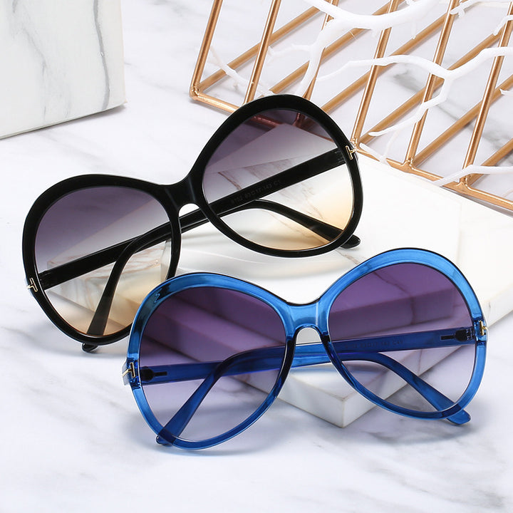 Fashion-Forward Oversized Butterfly Sunglasses Bowlift
