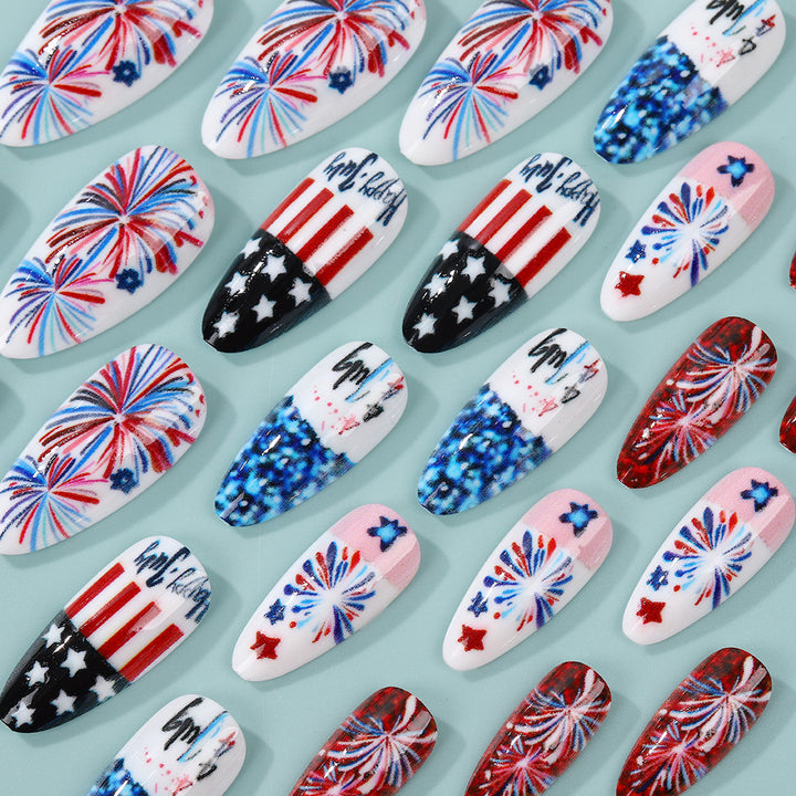 Artificial nails with patriotic designs Bowlift
