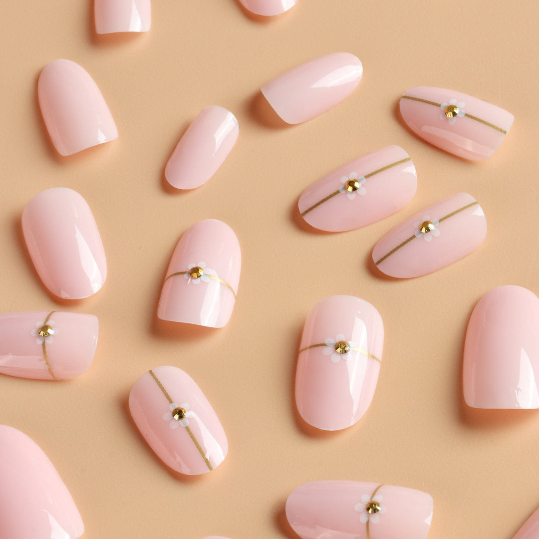 Designer False Nails with Adhesive-bowlift