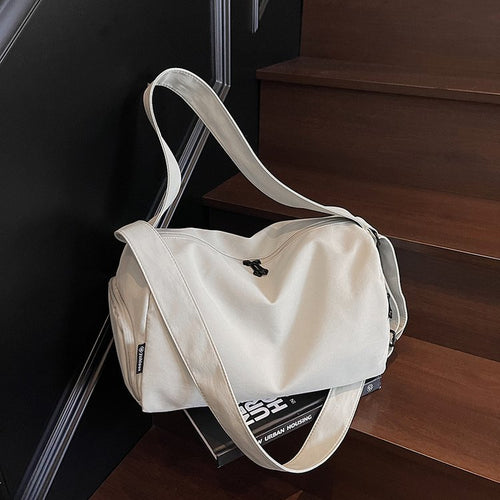 Durable All-Purpose Sports Duffle Bag Bowlift