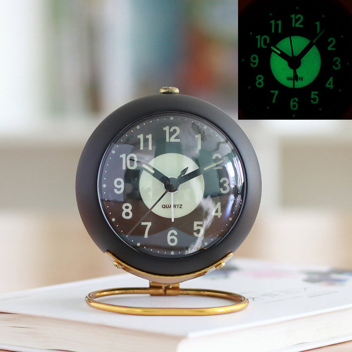 Retro Table Clock Bowlift