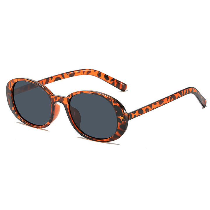 Retro-Inspired Oval Frame Sunglasses Bowlift