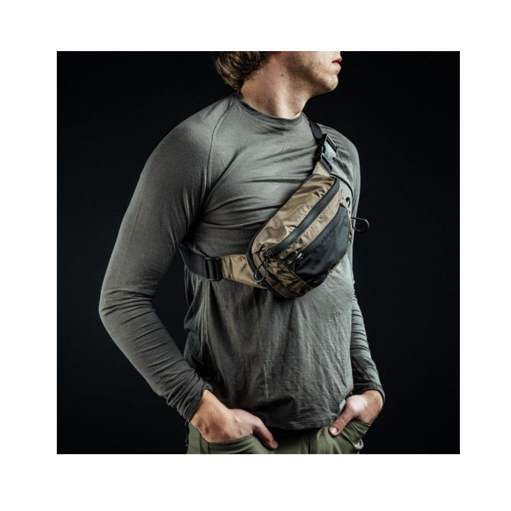 Practical waist bag with multiple compartments Bowlift