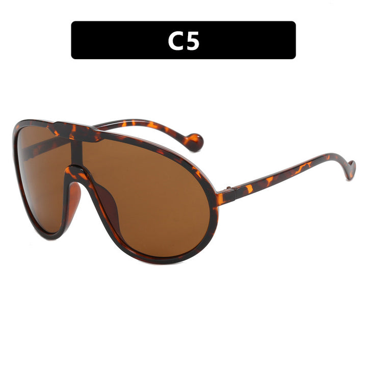 Women’s sporty sunglasses with wide frame and yellow lenses Bowlift