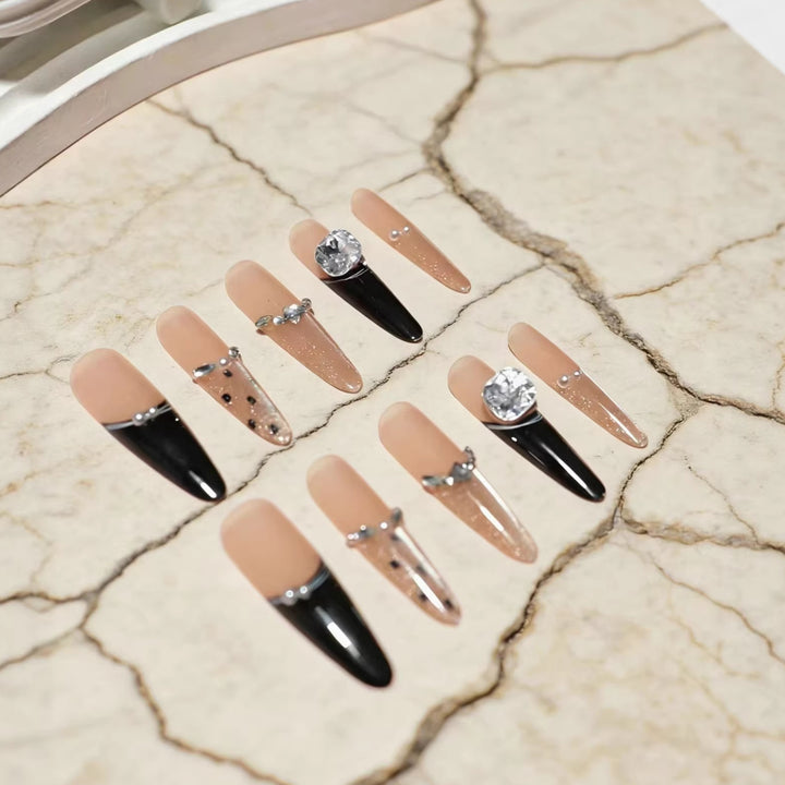 Artistic Rhinestone-Embellished Stiletto Press-On Nail Art Bowlift
