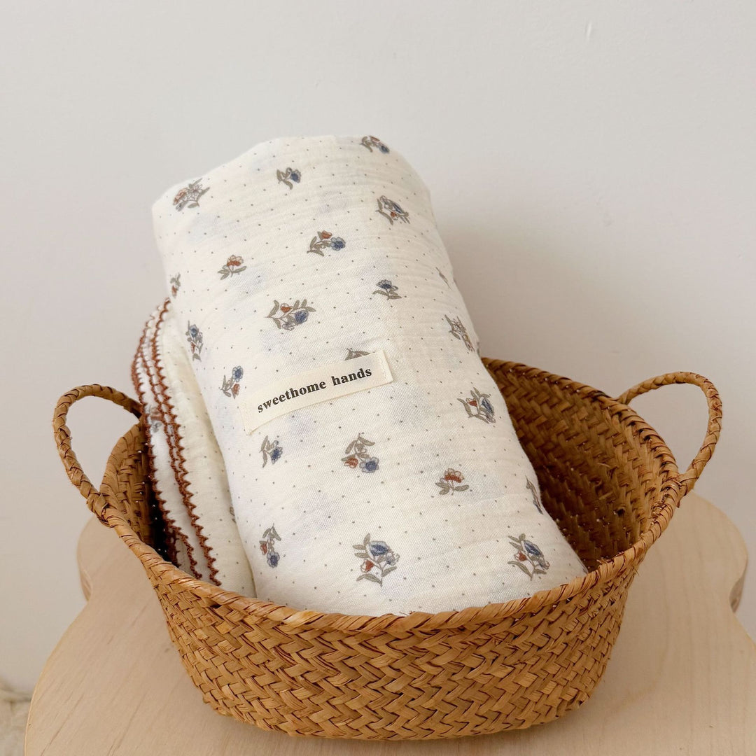 Ladies Cozy Blanket Bowlift