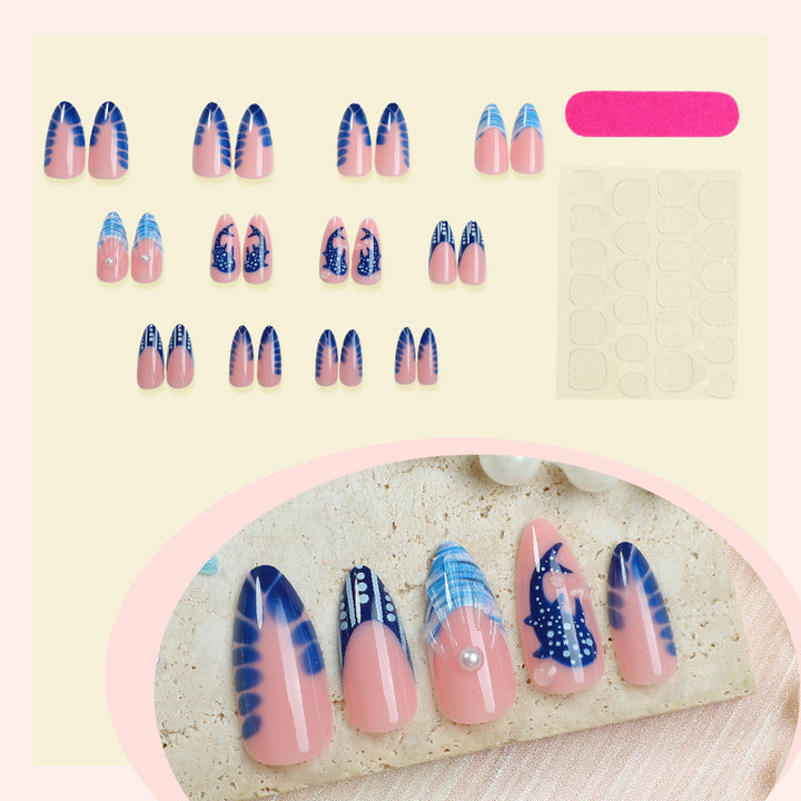 Artful Nail Tips with Maritime Designs Bowlift