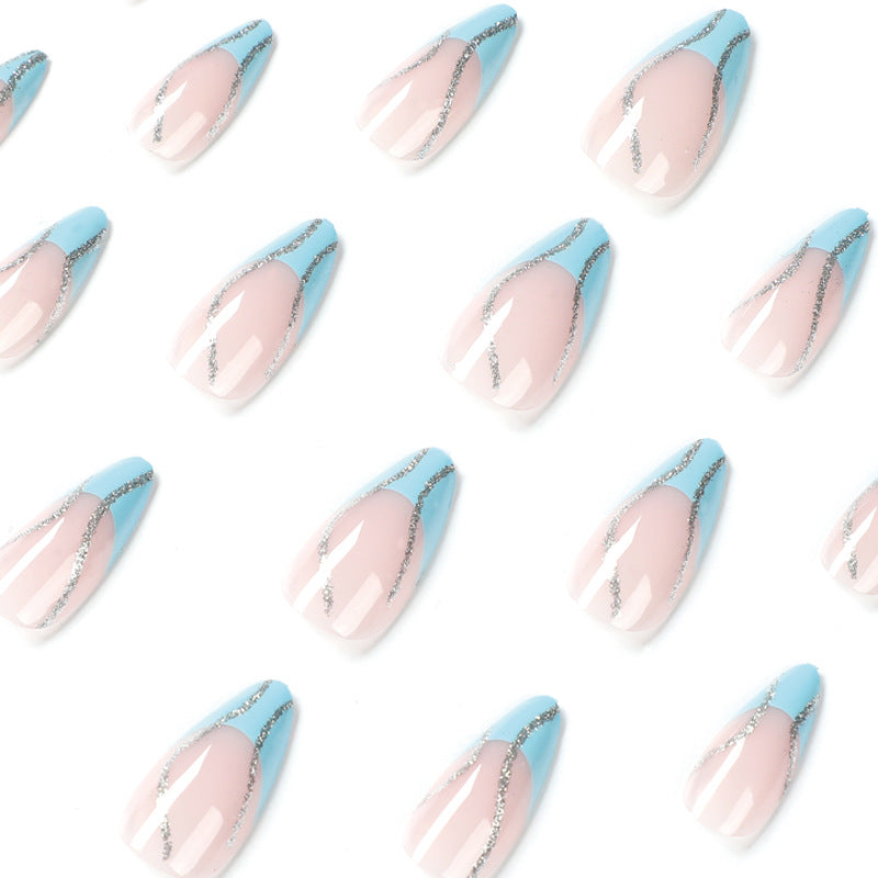 Artful nail art with glitter lines Bowlift