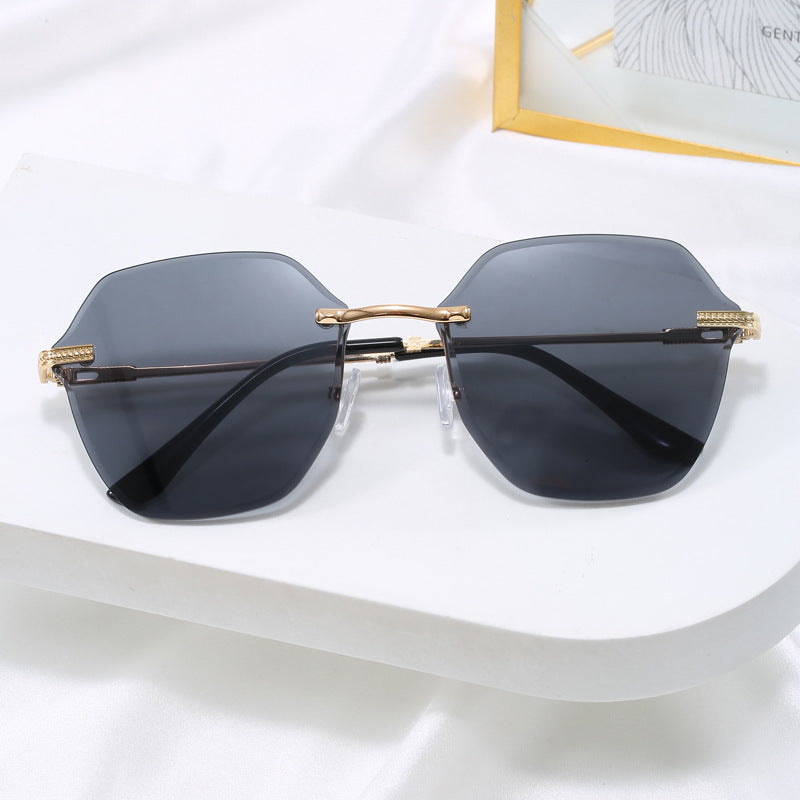 Women's fashionable sunglasses in luxurious octagonal design Bowlift