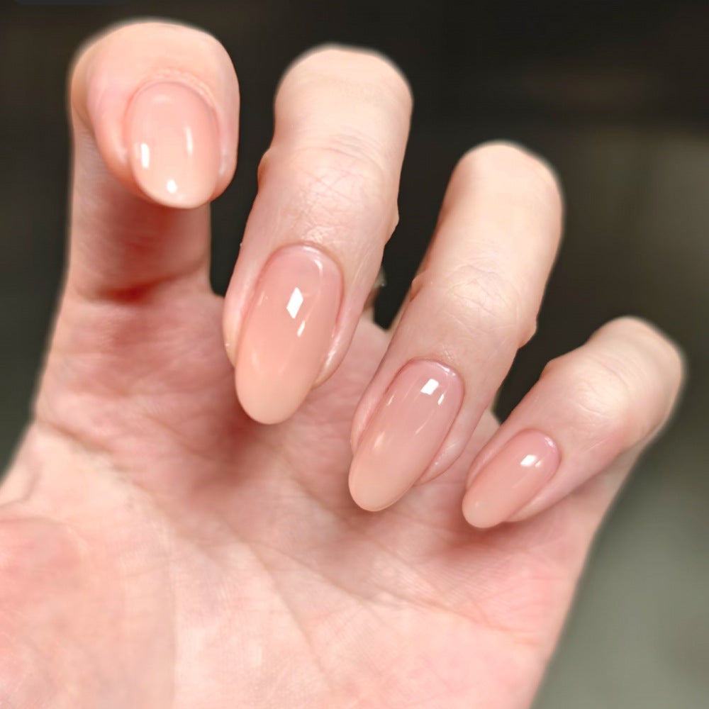 Elegant Press-On Nail Extensions Bowlift
