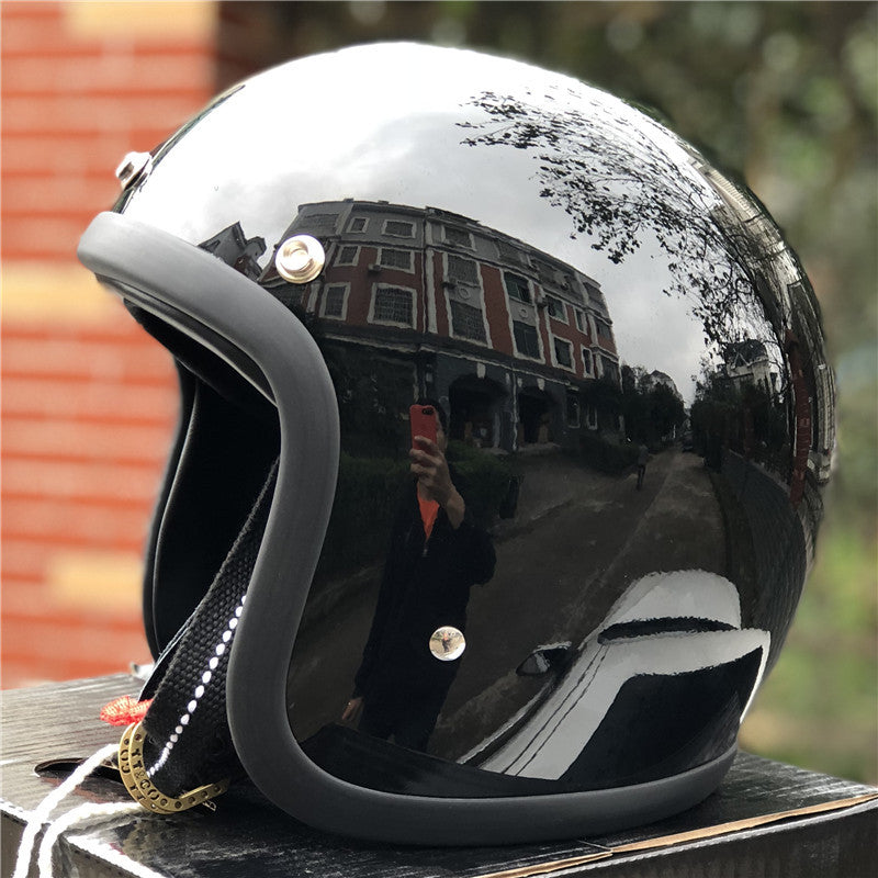 Classic Half-Shell Motorcycle Helmet Bowlift