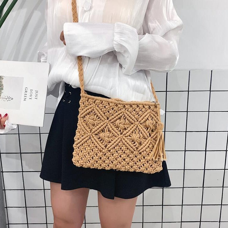 Macramee Handbag Bowlift