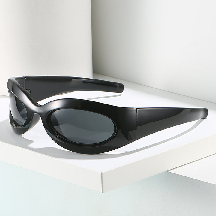 Ladies trendy sports sunglasses with aerodynamic design Bowlift