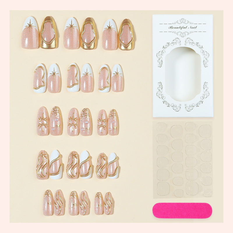 Artificial nail set with luxurious gold accents Bowlift