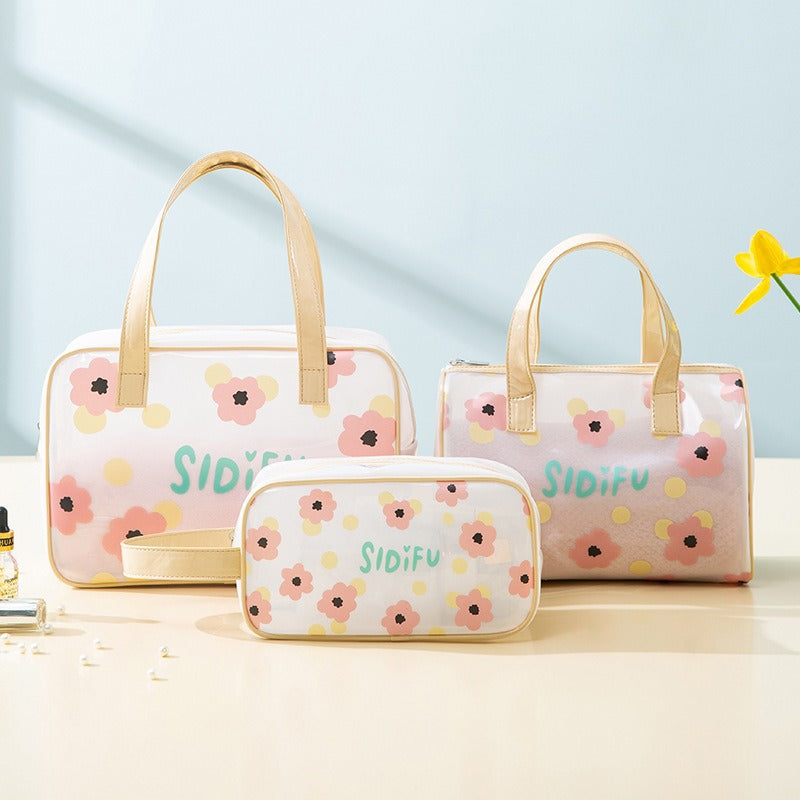 Fashionable and Practical Cosmetic Bag Bowlift