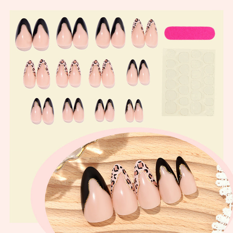 Artificial nail set with glamorous leopard design Bowlift