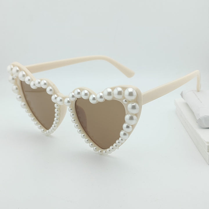 Heart-Shaped Pearl-Accented Sunglasses Bowlift