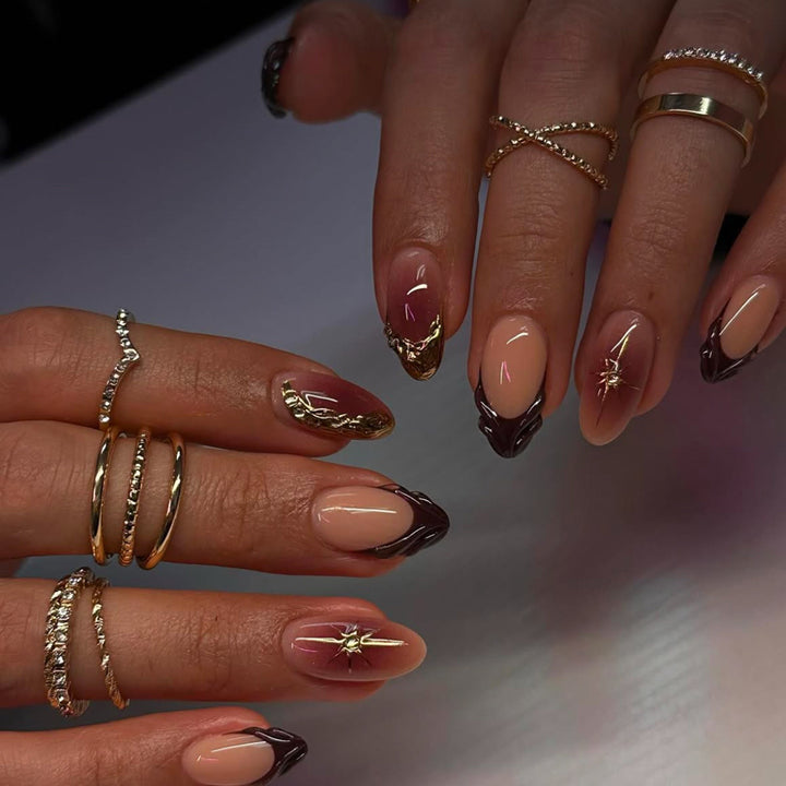 Artistic Almond-Shaped Press-On Nail Art Bowlift