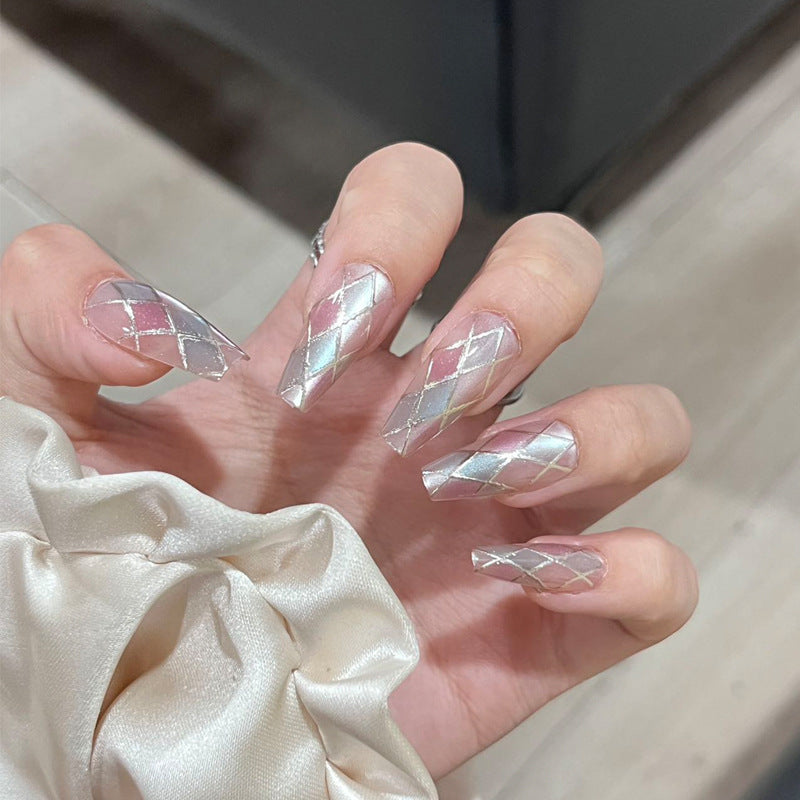 Elegant Long Press-On Nails Set with Artistic Tips Bowlift