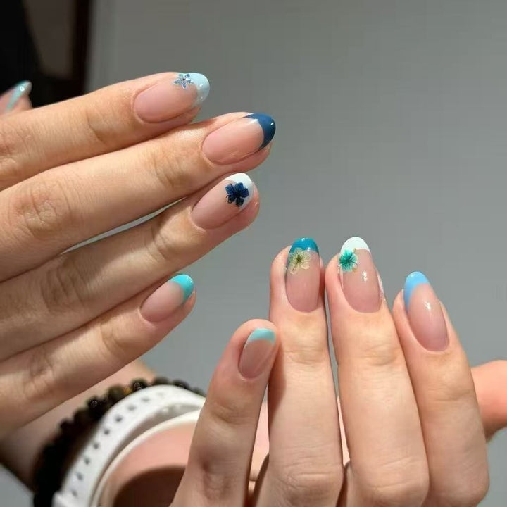 Whimsical Bunny-Themed Press-On Nail Art Set Bowlift