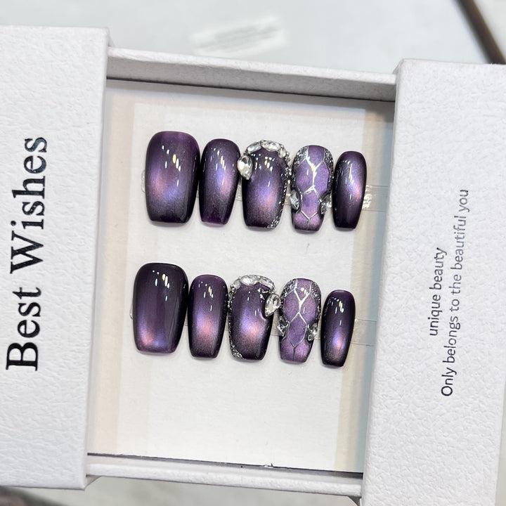 Diamond-Accented Press-On Nail Set Bowlift
