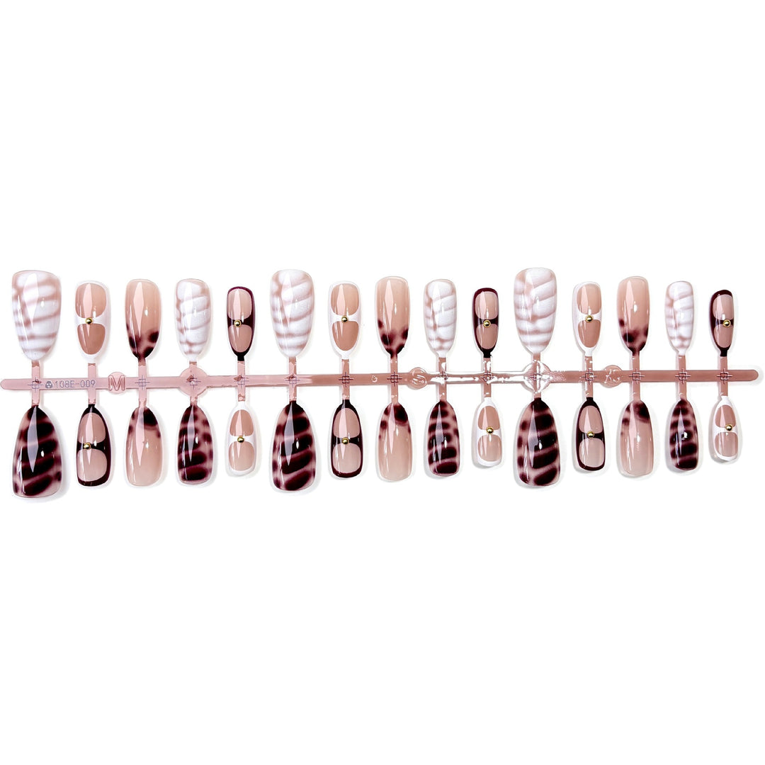 Nail Art Fingernails Bowlift