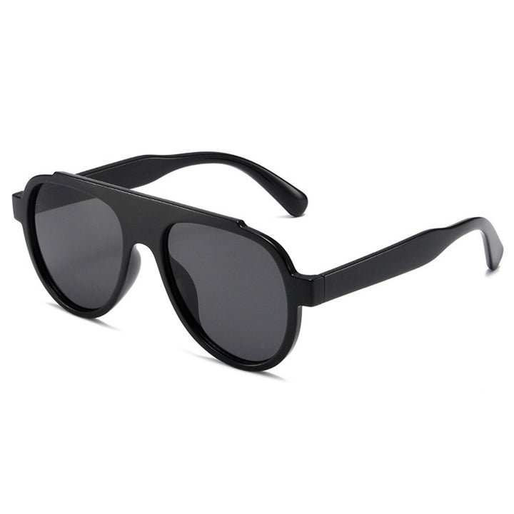 Ladies fashionable sunglasses in eye-catching animal print Bowlift