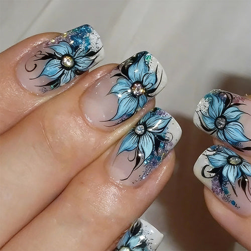 Artificial nails with floral details Bowlift