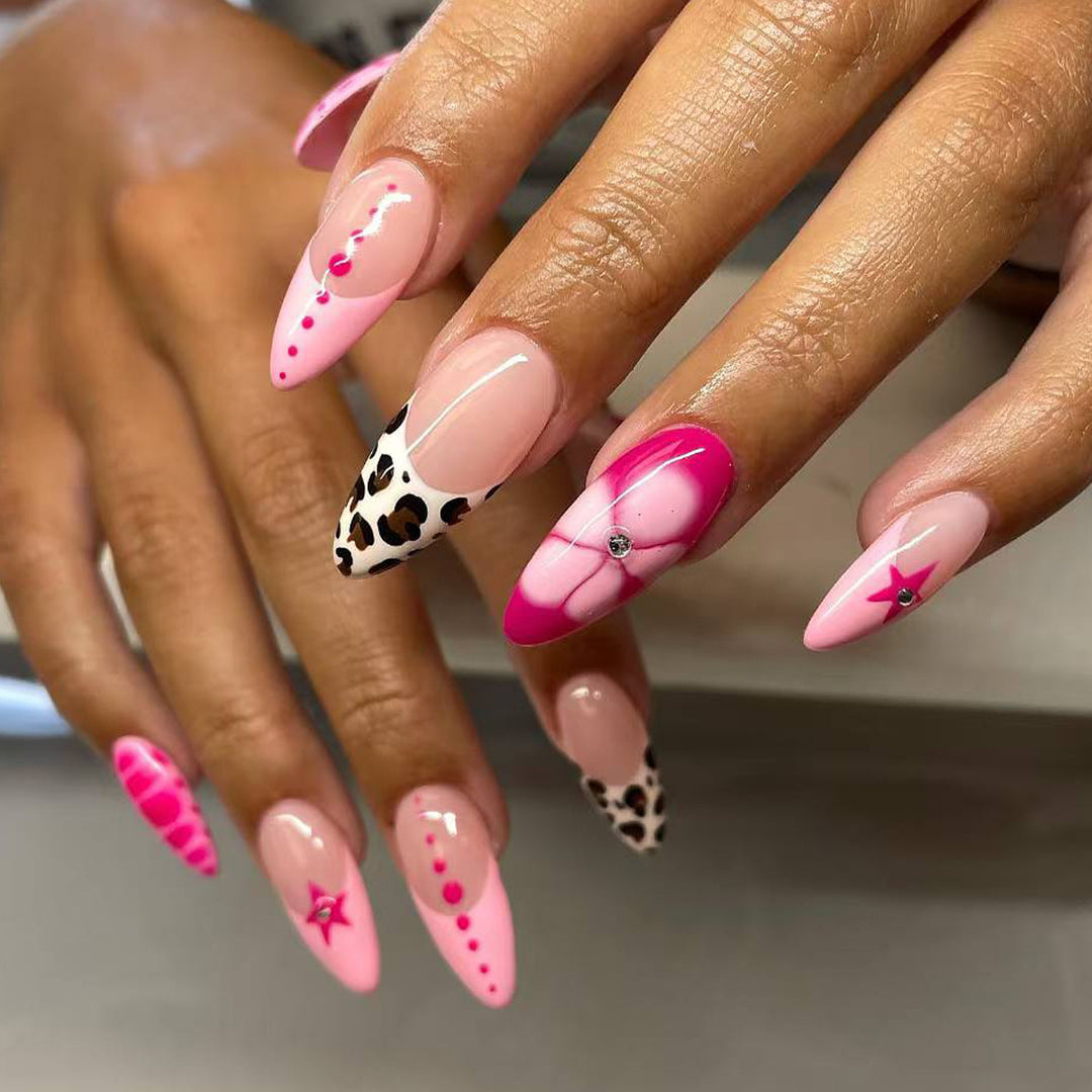 Glamorous artificial nails Bowlift