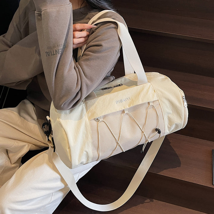 Multi-Pocket Gym Duffel Bowlift