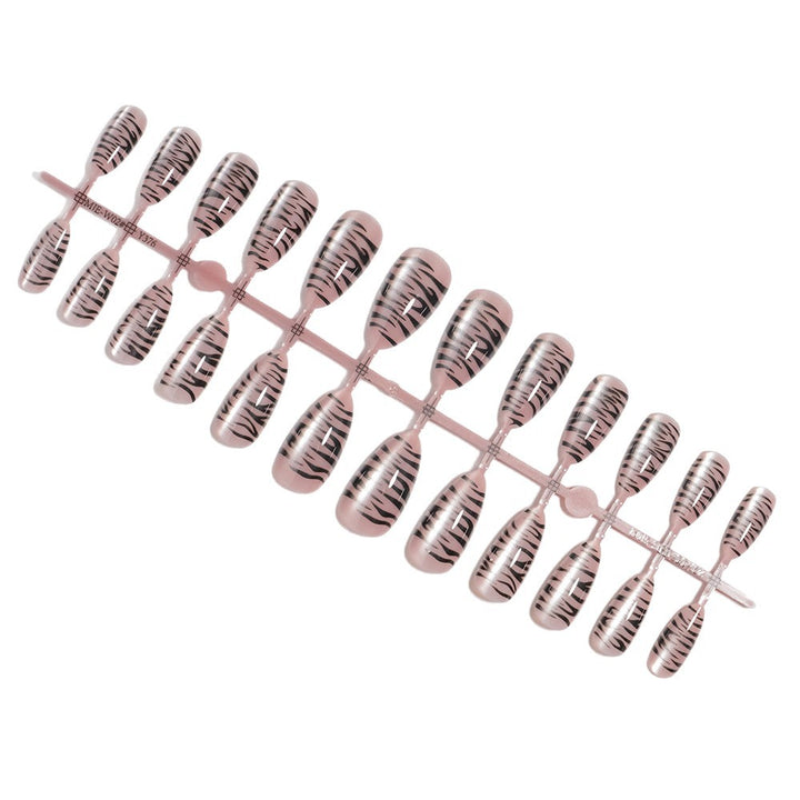 Artistic Press-On Nail Set with Tiger Stripe Design Bowlift