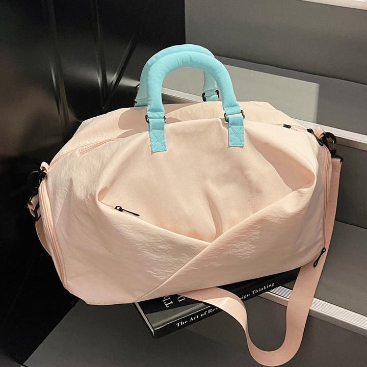 Sleek Minimalist Travel Duffel Bowlift