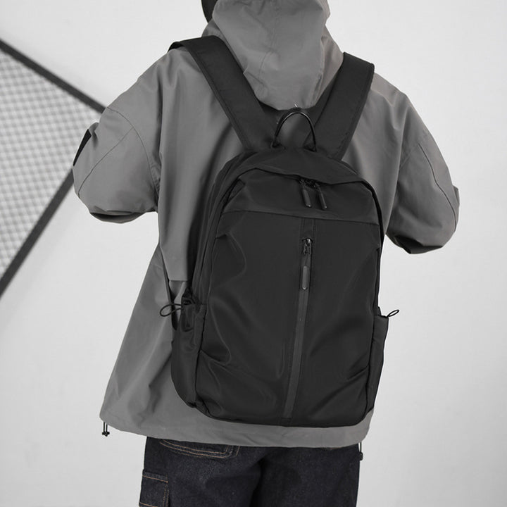 Everyday backpack with versatile compartments Bowlift