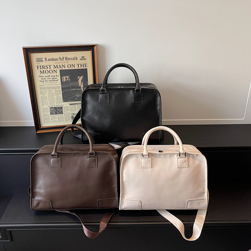 Briefcase Made of High-Quality Leather Bowlift