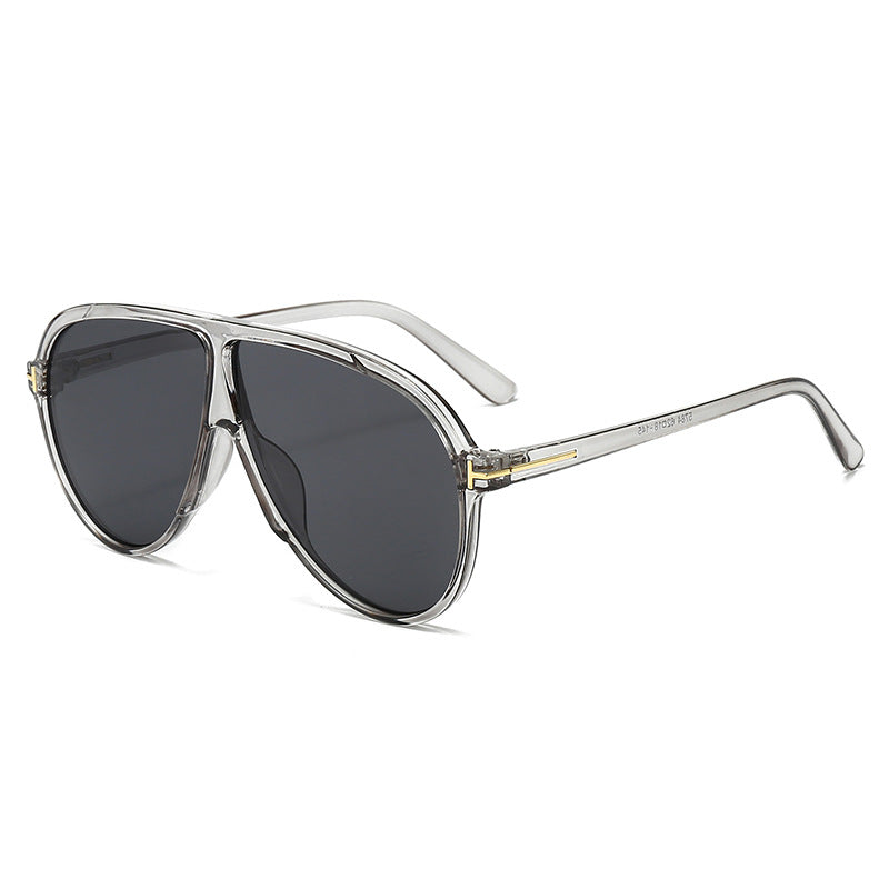 Women's large sunglasses with modern design and protective lenses Bowlift