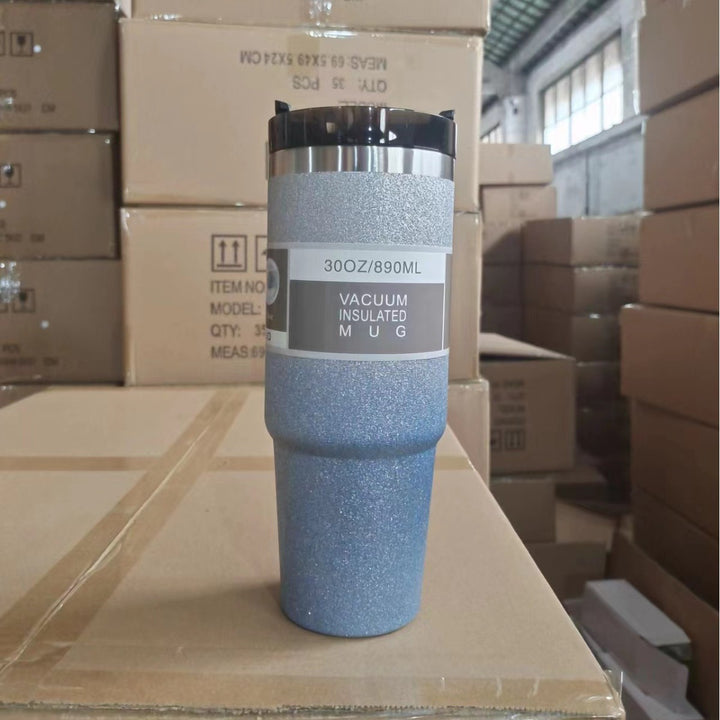 Women's drinking cup with vacuum insulation and practical lid Bowlift