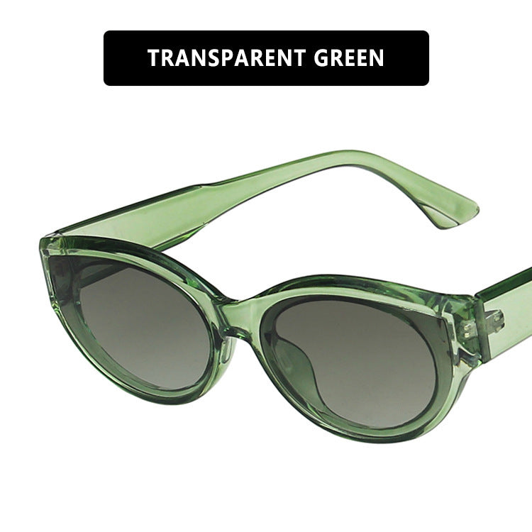 Women Cat-Eye Sunglasses with stylish leopard pattern and UV protection Bowlift