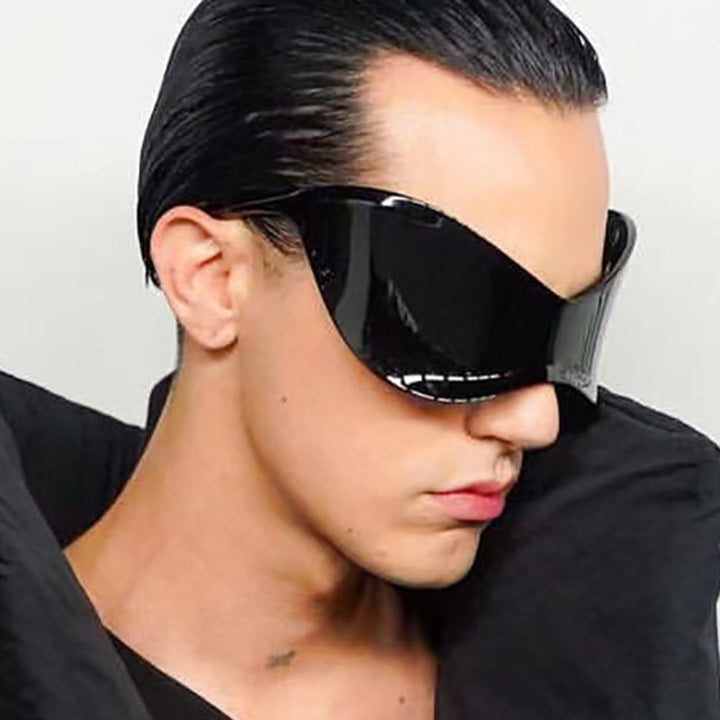 Women's sporty and stylish sunglasses Bowlift