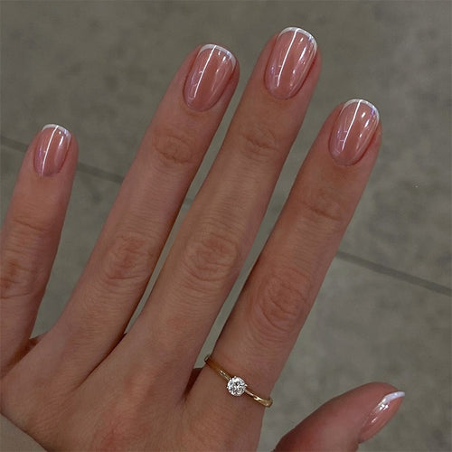 Artificial nail set with gentle petal finish and flexible fit Bowlift