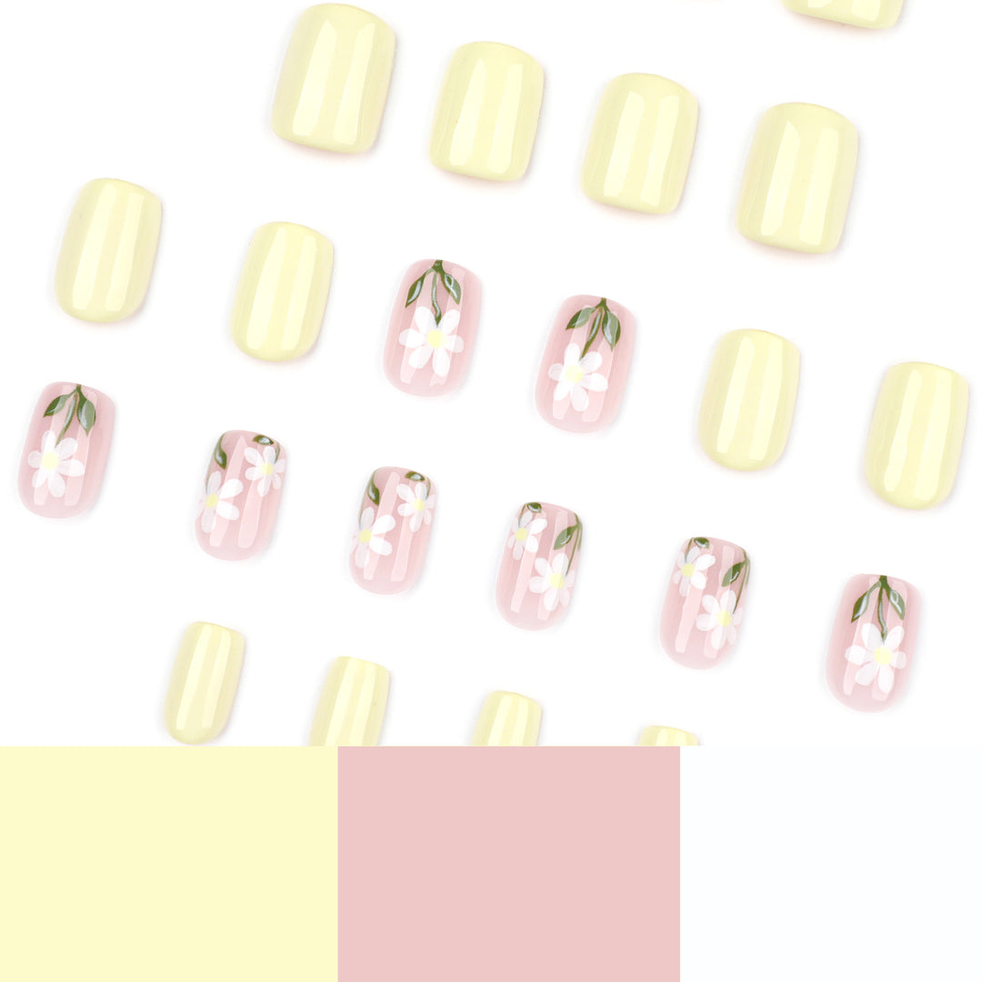 Artful nail extensions with elegant flower design Bowlift