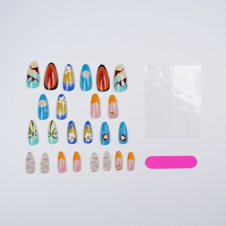 Nail art set with maritime motif Bowlift
