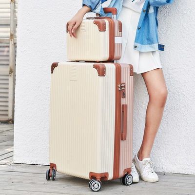 Durable Lightweight Hard-Shell Luggage Bowlift