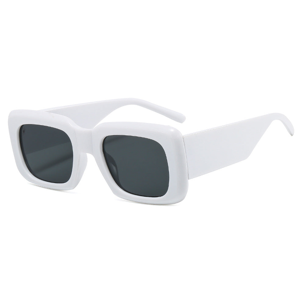 Women oversized sunglasses with square frame and transparent design Bowlift