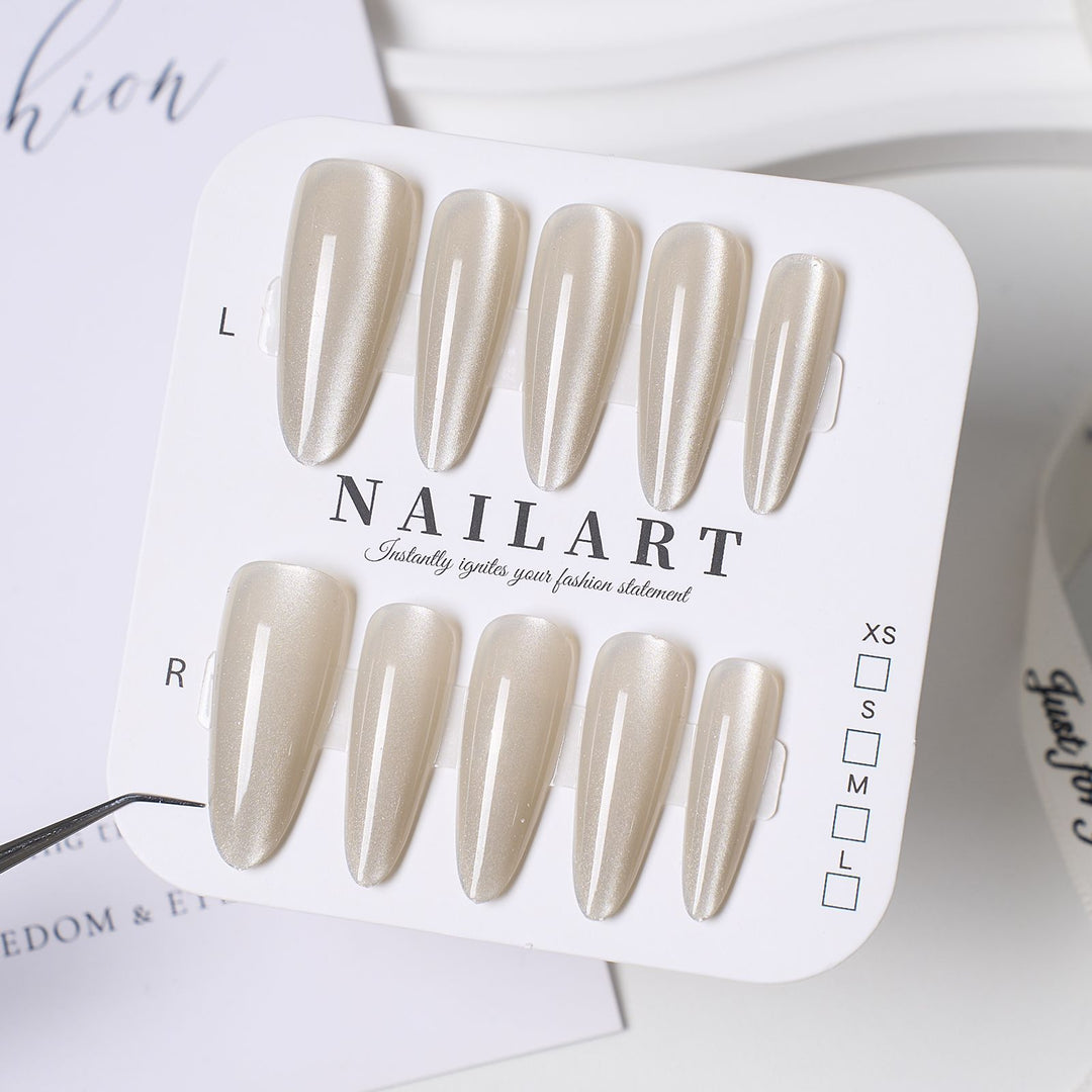 Floral and Butterfly Design Press-On Nails Bowlift