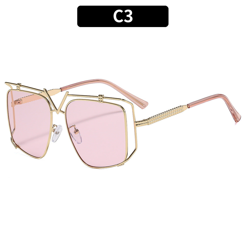 Luxurious Statement Square Sunglasses