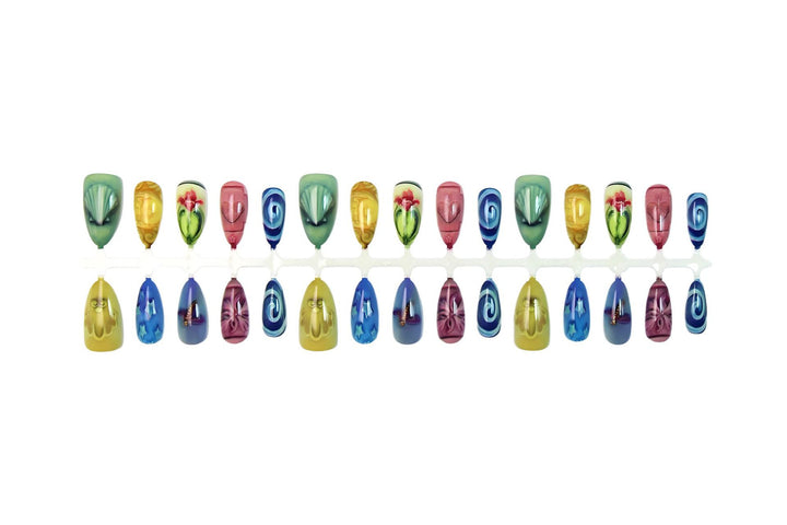 Nail art set with maritime designs and intricate embellishments Bowlift